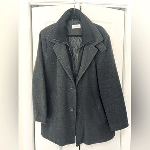 Calvin Klein wool blend men’s peacoat. Size 44R.
